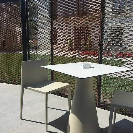 Arrey Hotel