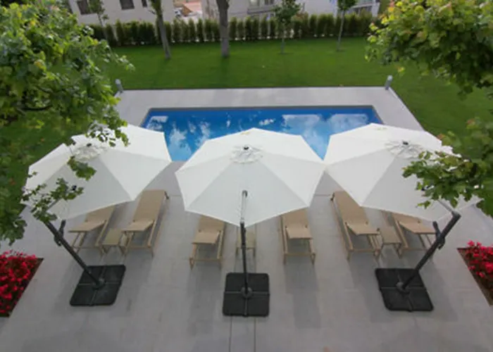 Arrey Hotel 4*
