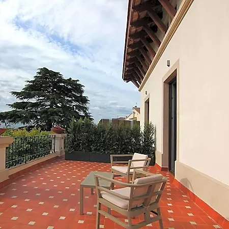 Arrey Hotel 4*